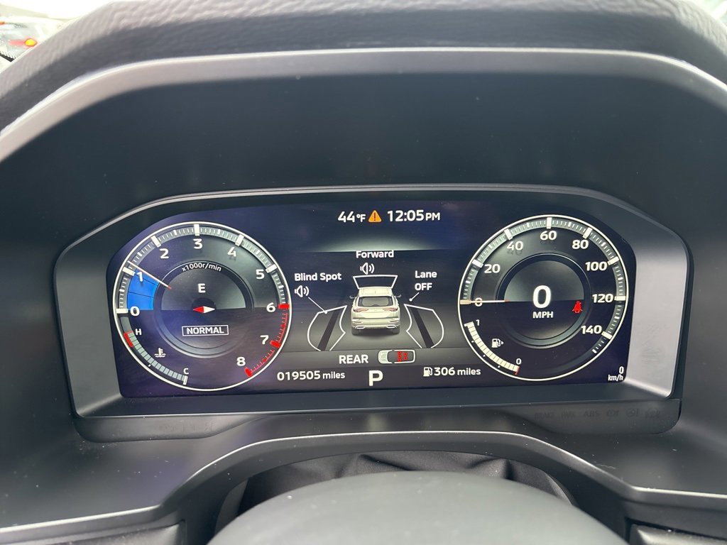 Used 2023 Mitsubishi Outlander Ralliart image 5