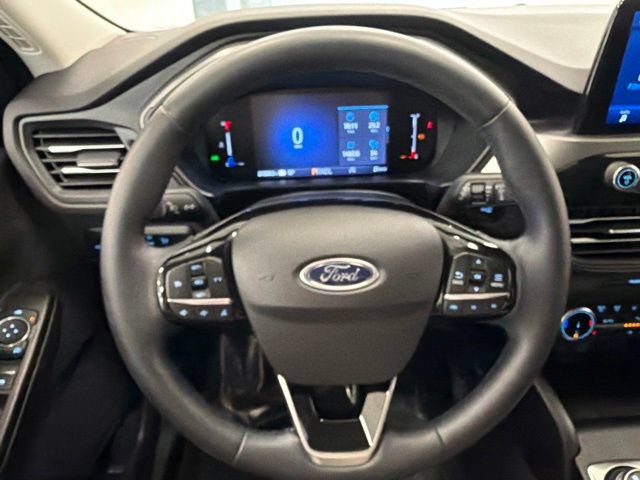 Certified 2024 Ford Escape Active AWD/4WD image 17