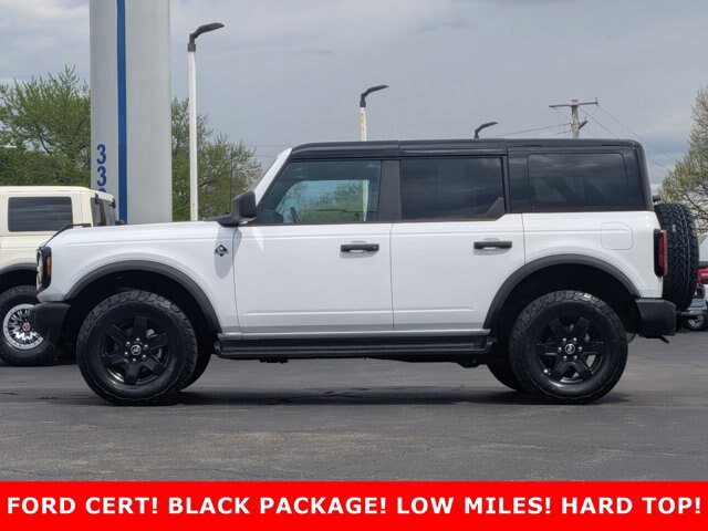 Certified 2025 Ford Bronco Outer Banks w/ Black Appearance Package AWD/4WD image 6