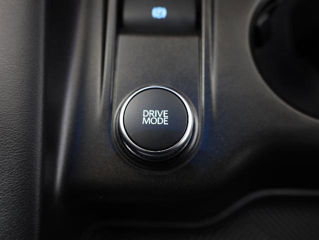 Certified 2025 Ford Explorer ST-Line w/ Premium Package AWD/4WD image 16