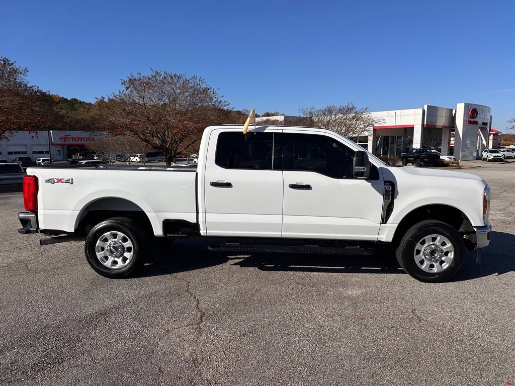 Certified 2024 Ford F250 XLT image 2