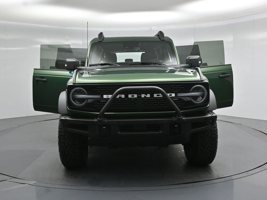 Certified 2022 Ford Bronco Wildtrak AWD/4WD image 31