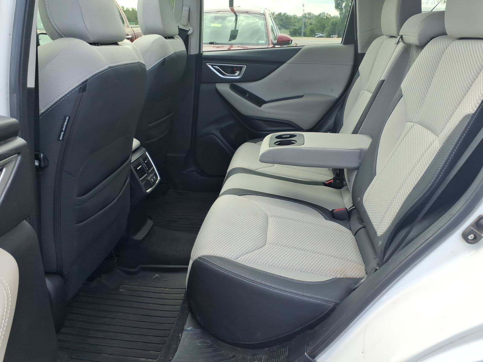 Used 2020 Subaru Forester Premium AWD/4WD image 23
