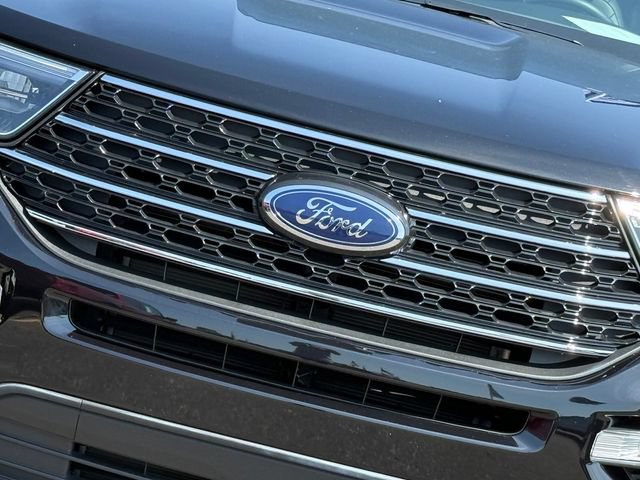 Certified 2023 Ford Explorer XLT w/ Equipment Group 202A AWD/4WD image 25