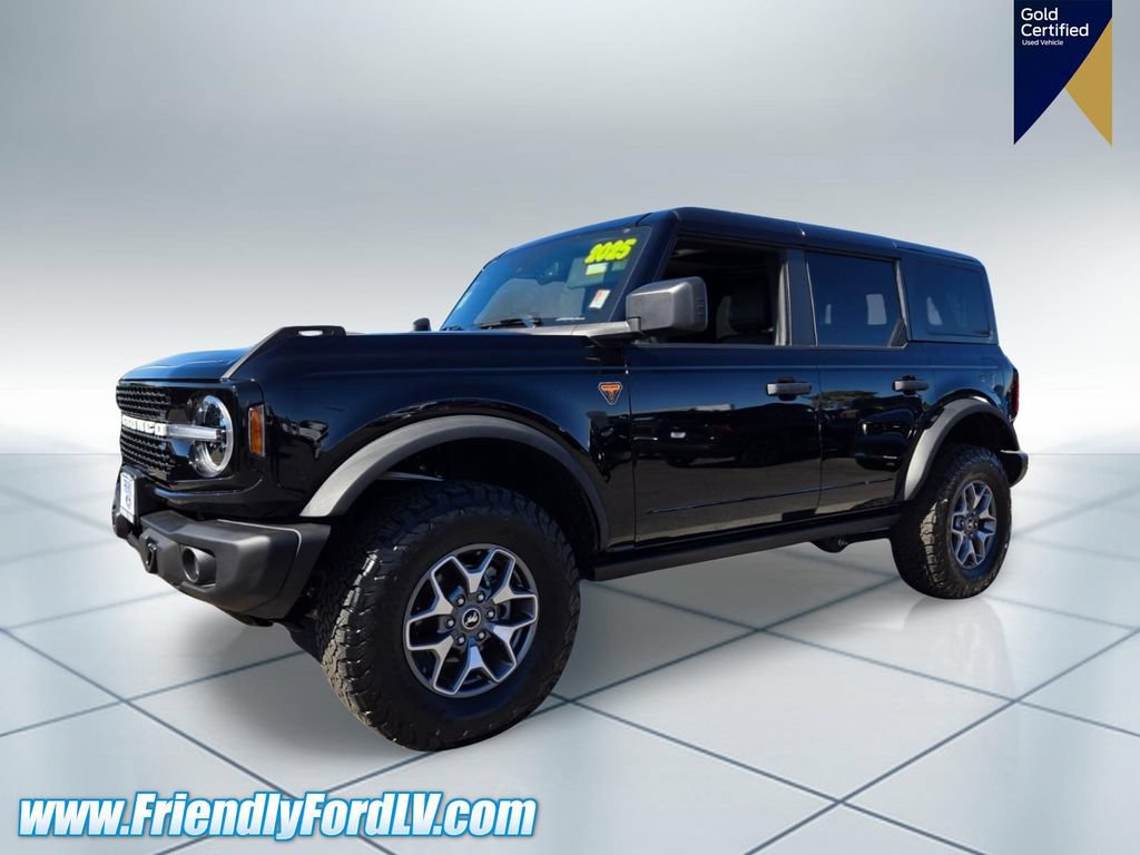 Certified 2025 Ford Bronco Badlands AWD/4WD image 3