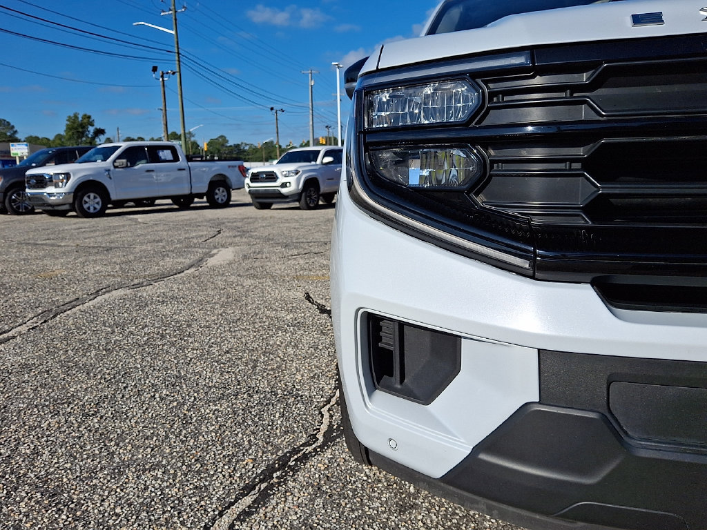 Certified 2025 Ford Expedition Max Active AWD/4WD image 8