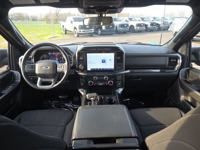 Certified 2022 Ford F150 XLT w/ Equipment Group 302A High image 16