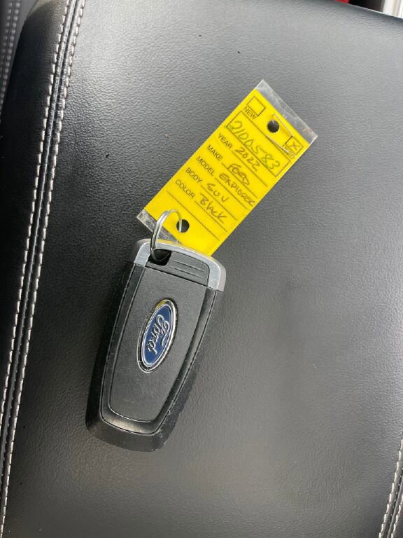 Certified 2022 Ford Explorer XLT w/ Equipment Group 202A image 11