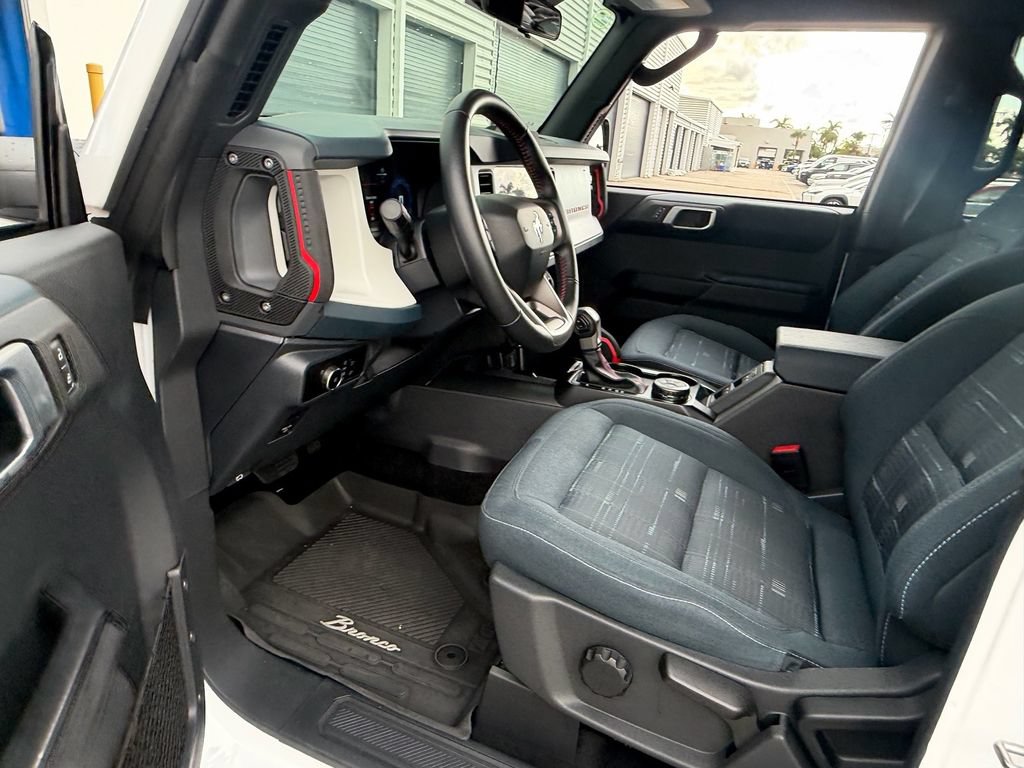 Certified 2026 Ford Bronco Heritage Edition AWD/4WD image 11