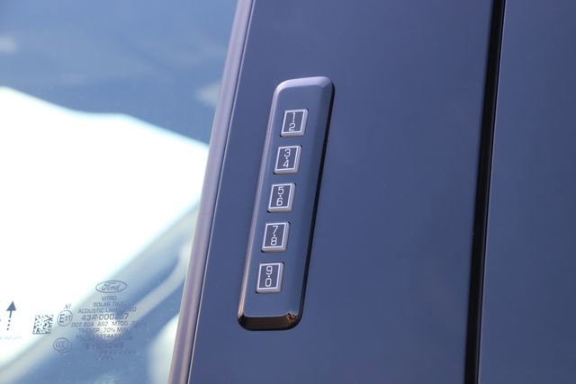 Certified 2022 Ford F350 Platinum AWD/4WD image 13