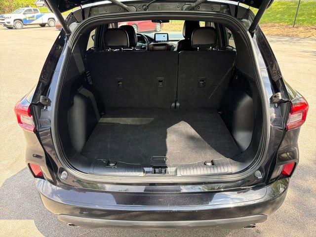 Certified 2023 Ford Escape ST-Line FWD image 21