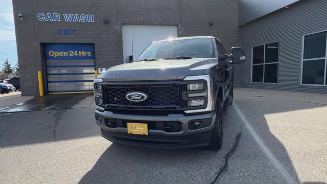 Certified 2024 Ford F250 Lariat w/ Sport Appearance Package AWD/4WD image 4