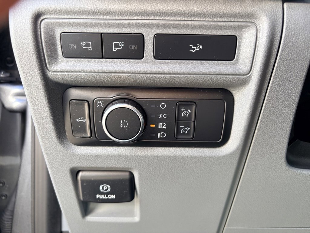 Certified 2022 Ford F150 XLT w/ Equipment Group 302A High image 21