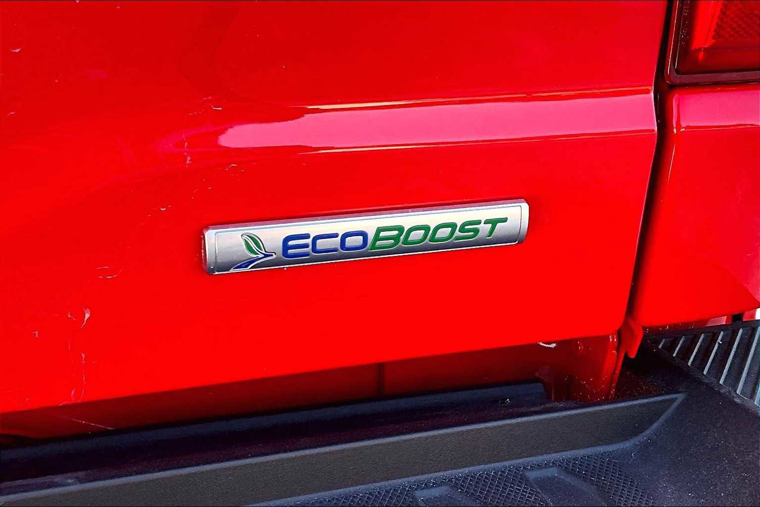 Certified 2023 Ford F150 XLT w/ Equipment Group 302A High image 12