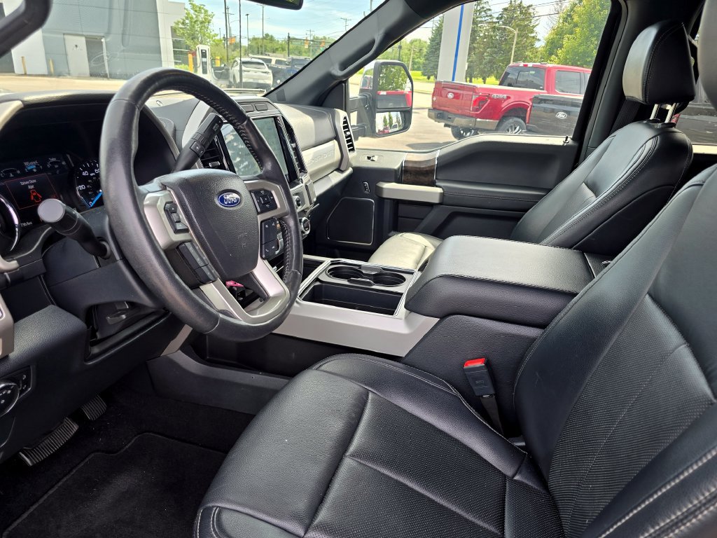 Certified 2022 Ford F250 Lariat w/ Chrome Package AWD/4WD image 9