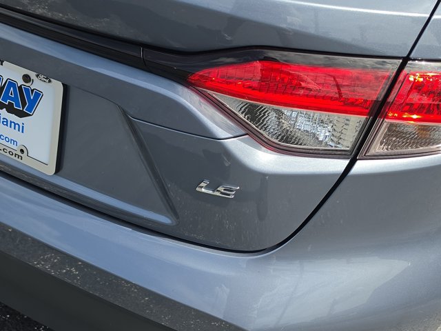 Used 2025 Toyota Corolla LE FWD image 7