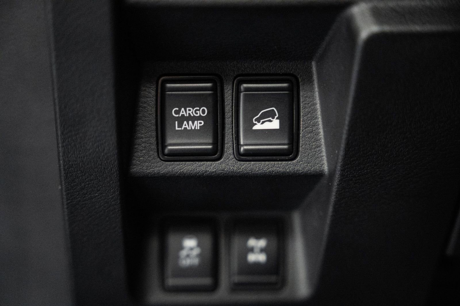 Used 2022 Nissan Frontier PRO-4X image 47