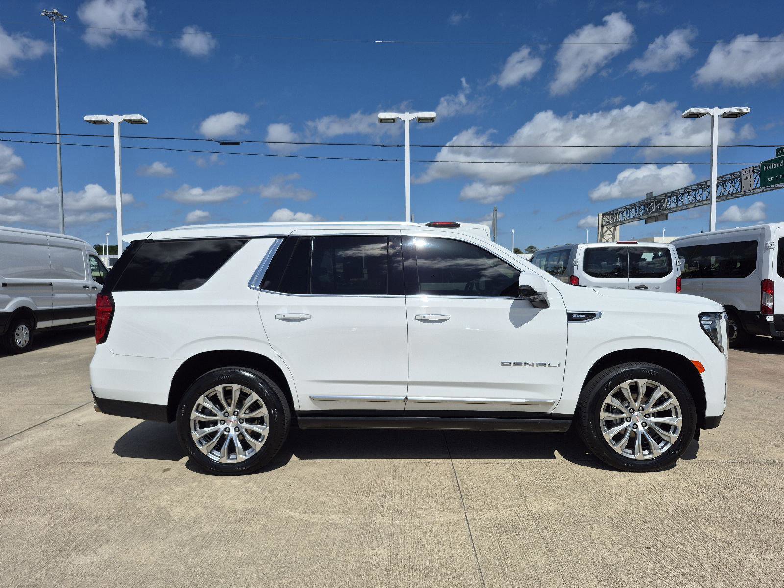Used 2023 GMC Yukon Denali w/ LPO, Floor Liner Package image 6