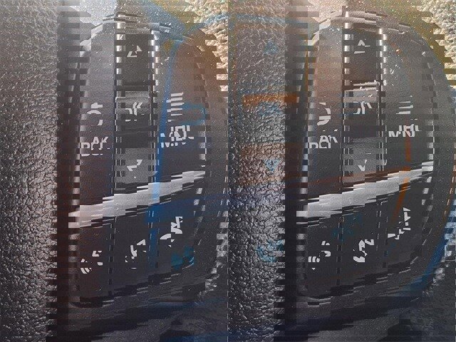 Certified 2020 Ford Explorer XLT w/ Class III Trailer Tow Package image 22