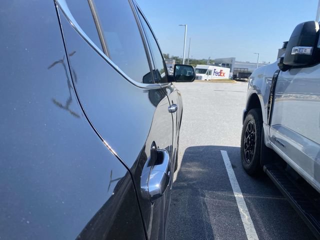 Used 2018 GMC Acadia Denali AWD/4WD image 8