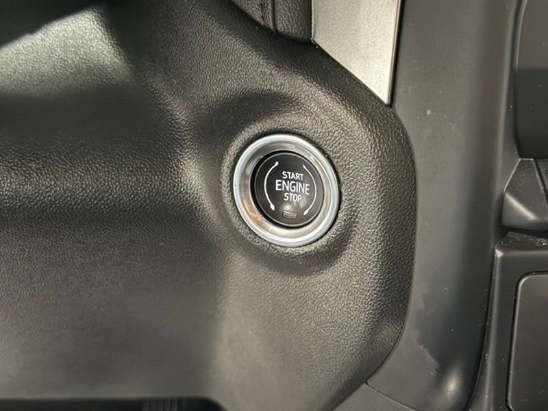 Used 2022 Chevrolet Silverado 1500 RST image 18