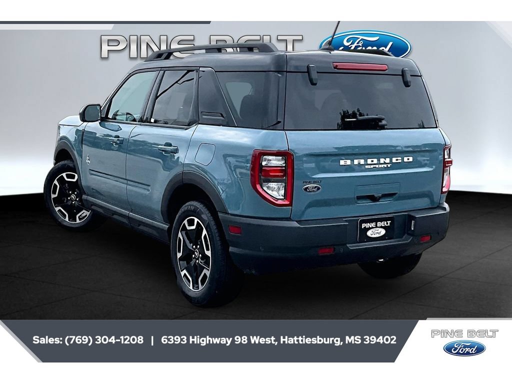 Certified 2023 Ford Bronco Sport Outer Banks AWD/4WD image 2