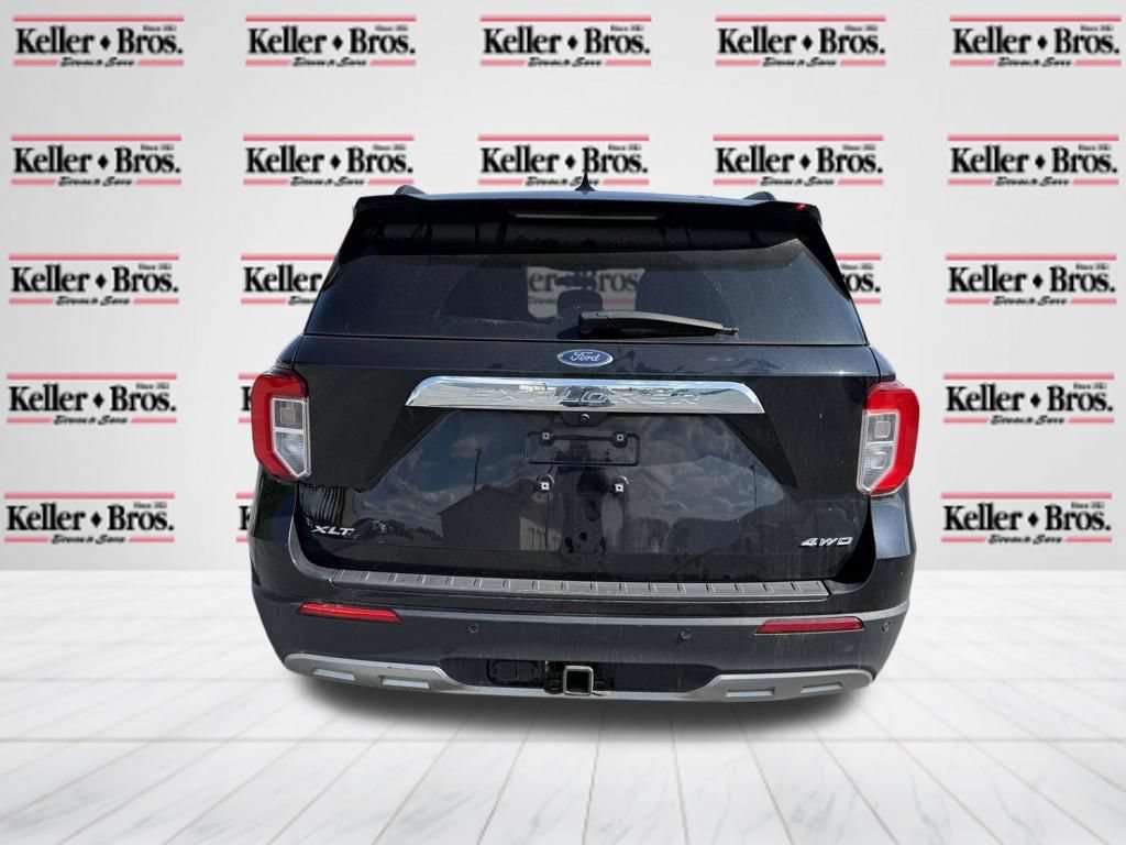 Certified 2023 Ford Explorer XLT w/ Equipment Group 202A AWD/4WD image 6