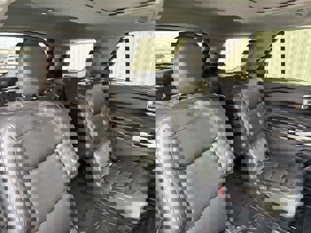 Certified 2021 Ford Explorer Limited w/ Equipment Group 301A image 10