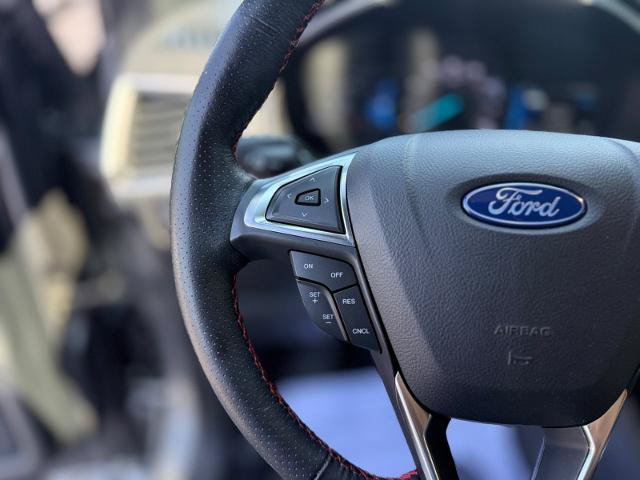 Certified 2023 Ford Edge ST-Line AWD/4WD image 9