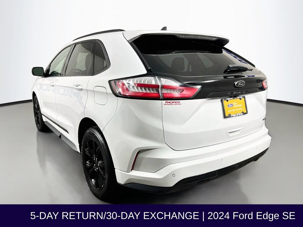 Certified 2024 Ford Edge SE w/ Black Appearance Package AWD/4WD image 6