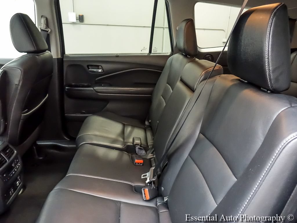Used 2020 Honda Pilot Touring image 15