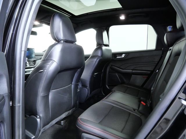 Certified 2024 Ford Escape ST-Line w/ Tech Pack #1 image 13