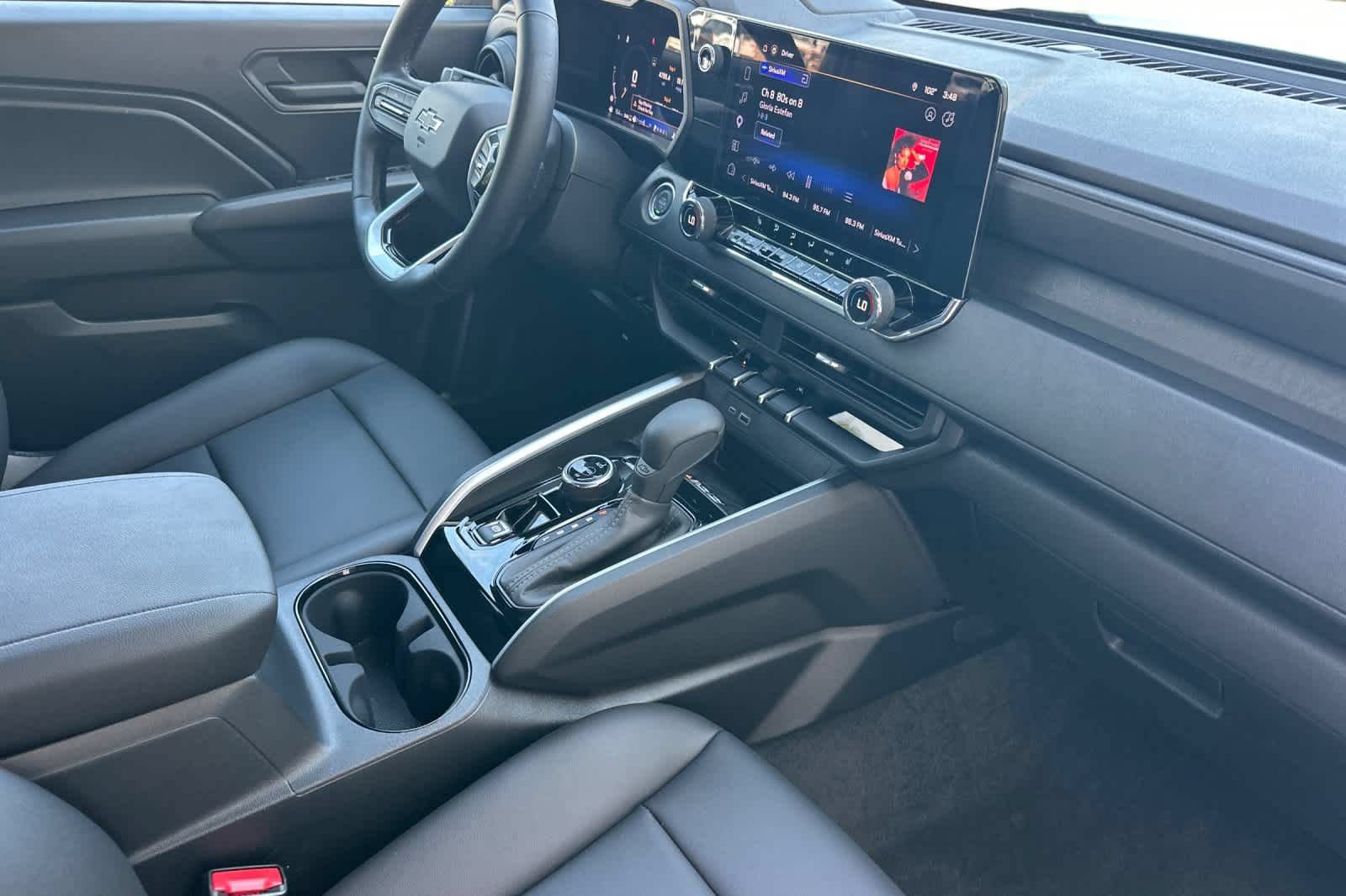 Used 2026 Chevrolet Colorado Trail Boss AWD/4WD image 16