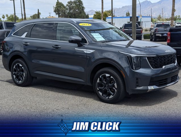 Used 2024 Kia Sorento S