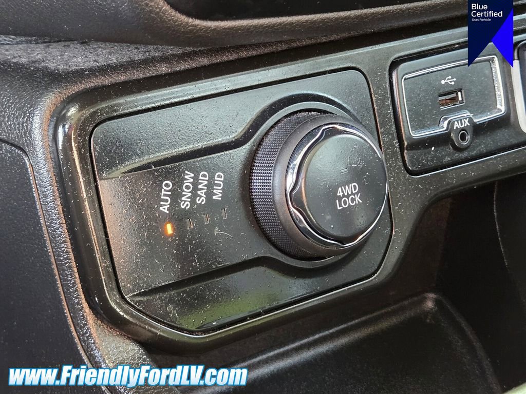 Used 2022 Jeep Renegade Limited AWD/4WD image 24