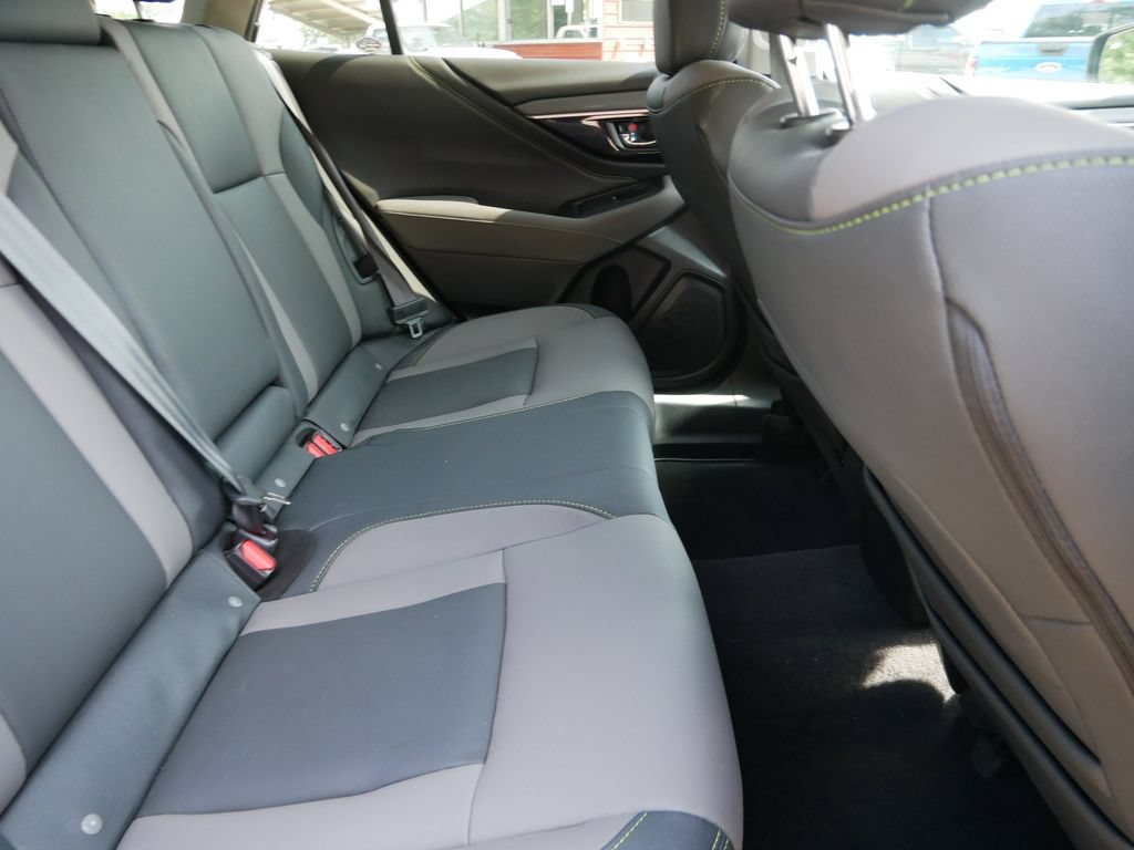 Used 2024 Subaru Outback Onyx Edition XT AWD/4WD image 11