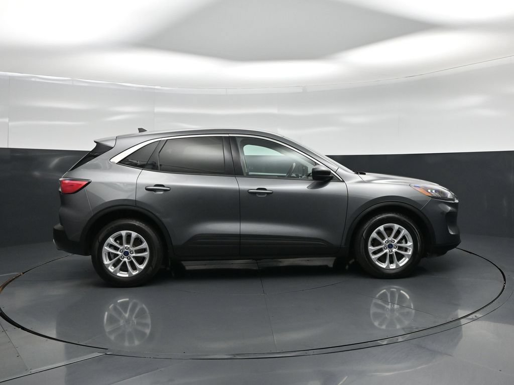 Certified 2022 Ford Escape SE FWD image 21