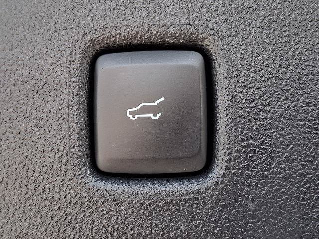 Certified 2022 Ford Escape SEL AWD/4WD image 30