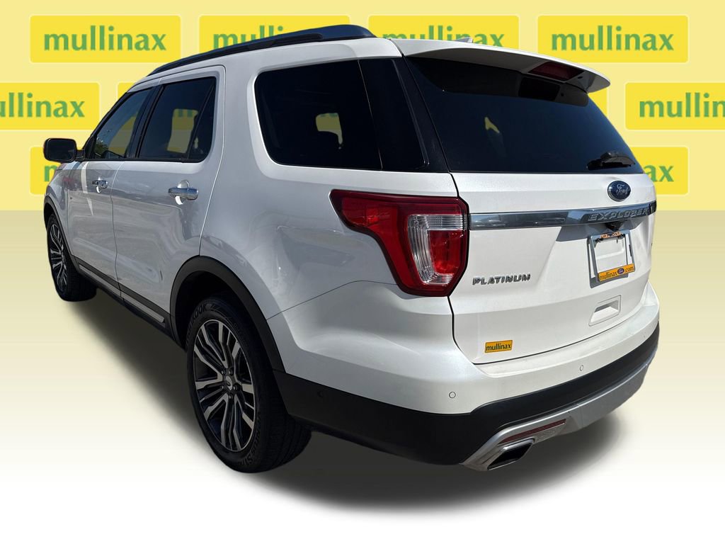 Certified 2017 Ford Explorer Platinum image 10