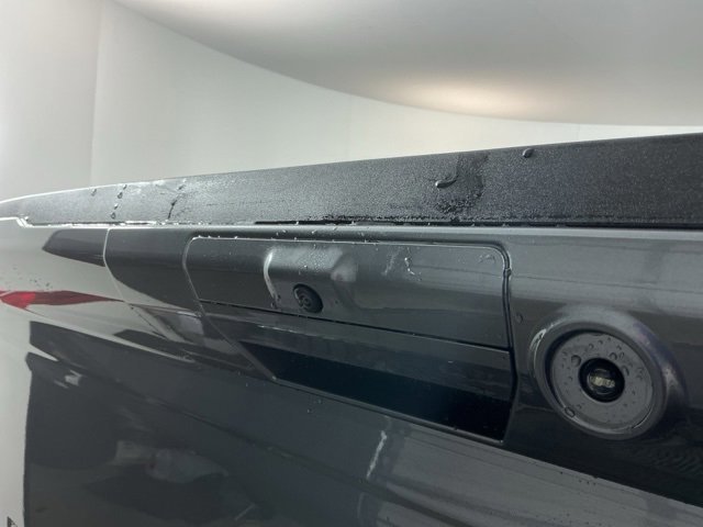 Certified 2025 Ford F350 Lariat w/ FX4 Off-Road Package image 10