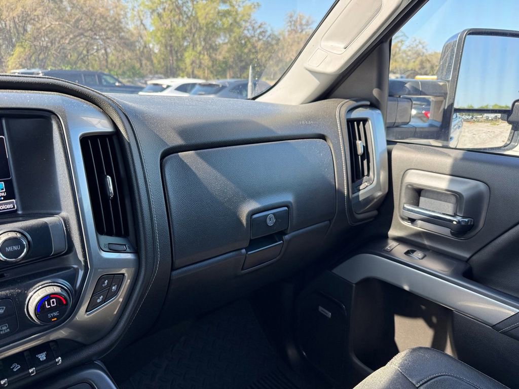 Used 2018 Chevrolet Silverado 2500 LTZ w/ Duramax Plus Package image 36