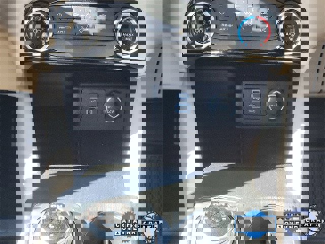 Certified 2021 Ford Escape SE image 18