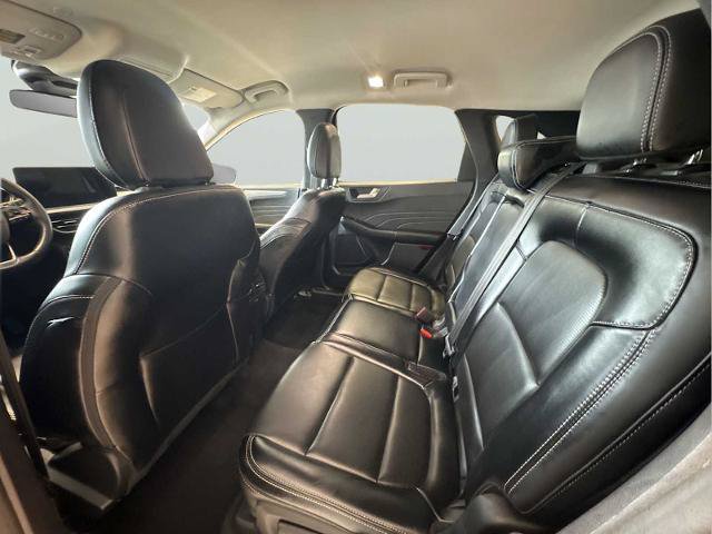 Certified 2024 Ford Escape Platinum AWD/4WD image 24