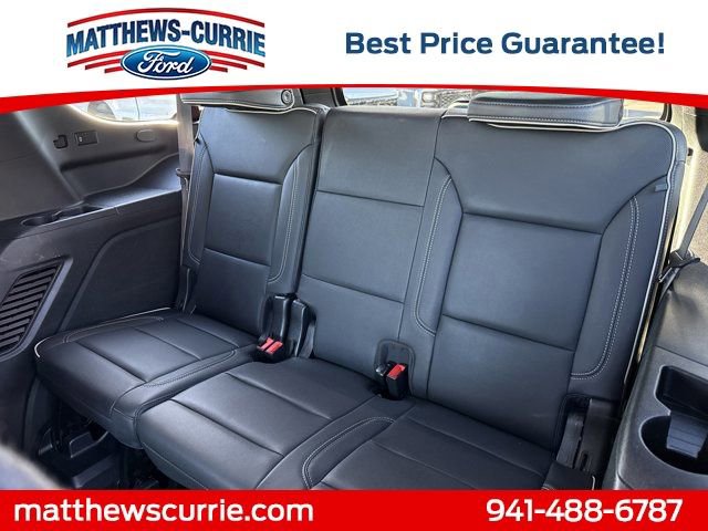 Used 2022 GMC Yukon SLT w/ SLT Premium Package image 13