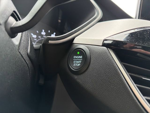 Certified 2020 Ford Escape SEL image 41