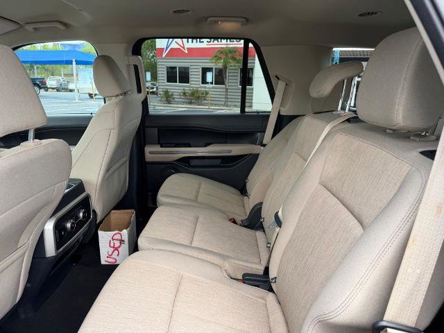 Certified 2023 Ford Expedition XLT RWD image 17