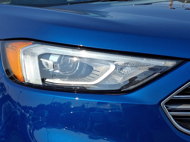 Certified 2020 Ford Edge SEL w/ Convenience Package AWD/4WD image 9