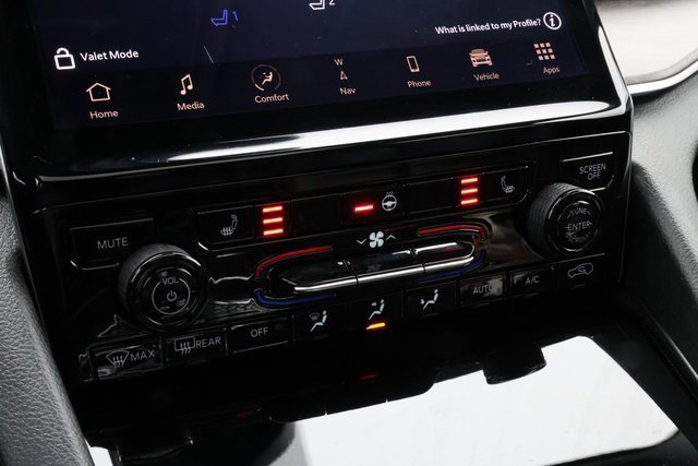 Used 2024 Jeep Grand Cherokee Limited 4xe image 30