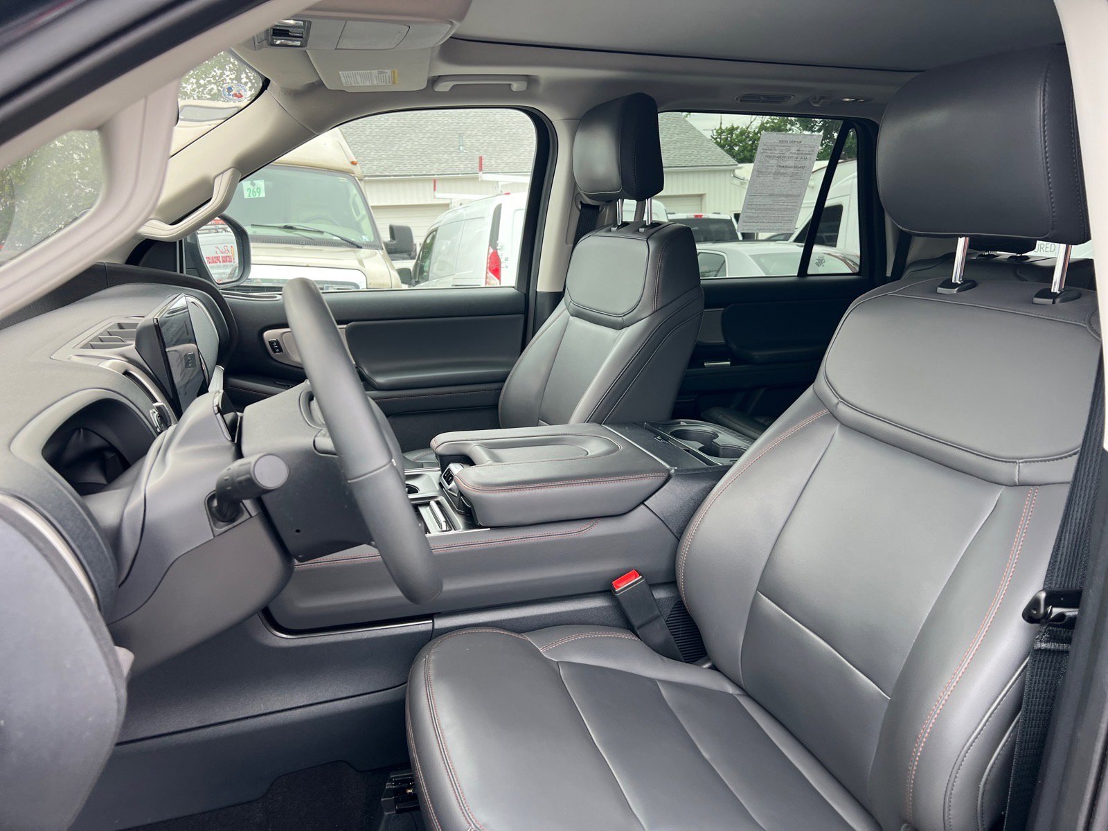 Certified 2025 Ford Expedition Max Active AWD/4WD image 11