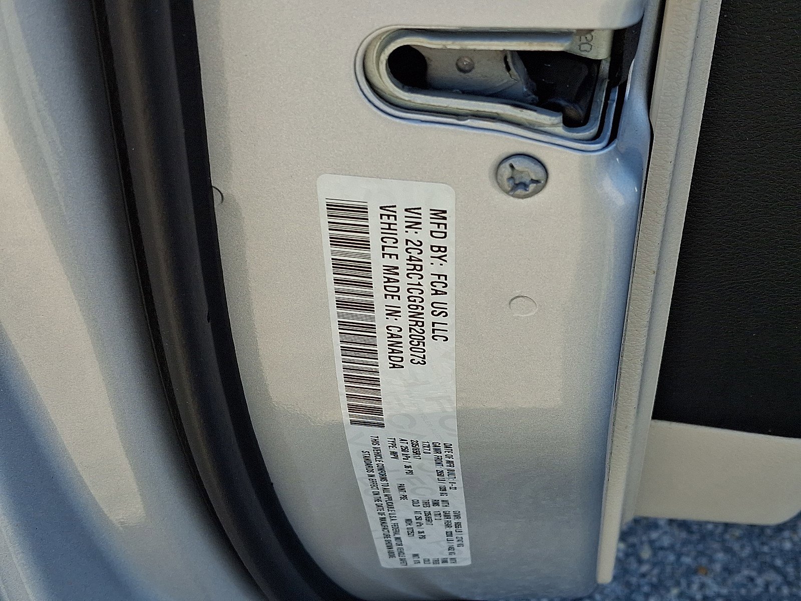 Used 2022 Chrysler Voyager LX image 26